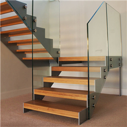 Straight staircase with mid landing